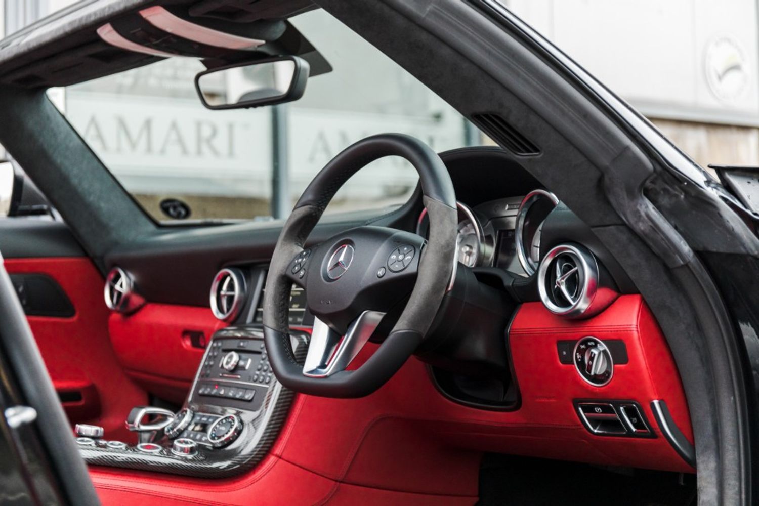 MERCEDES-BENZ SLS SLS 63 AMG Roadster Auto