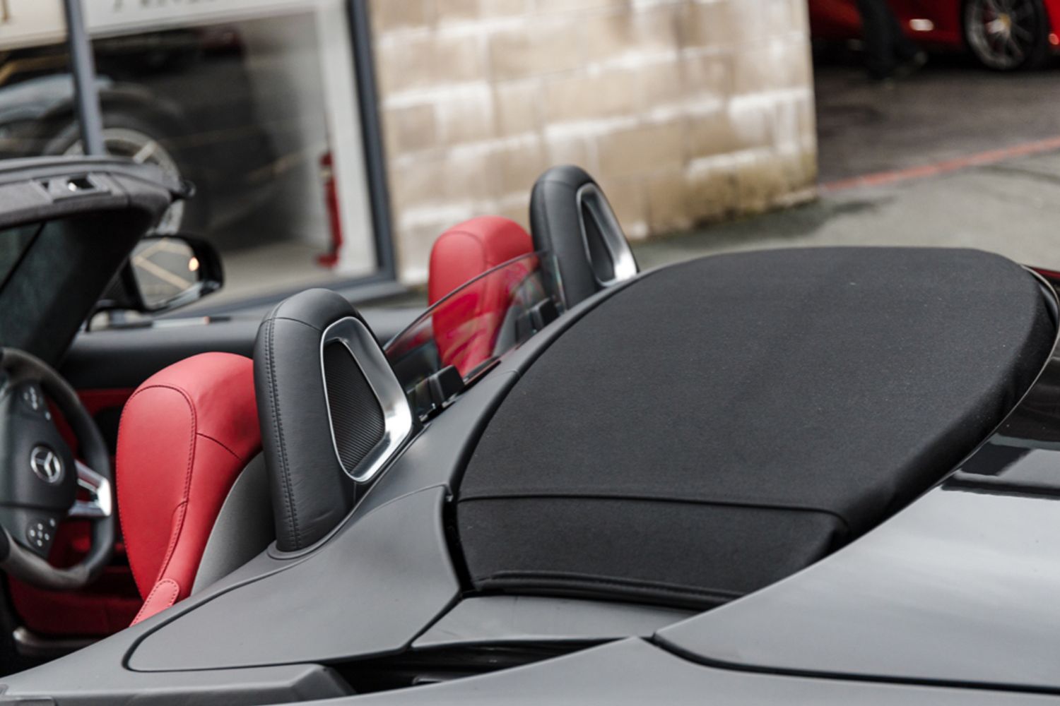 MERCEDES-BENZ SLS SLS 63 AMG Roadster Auto