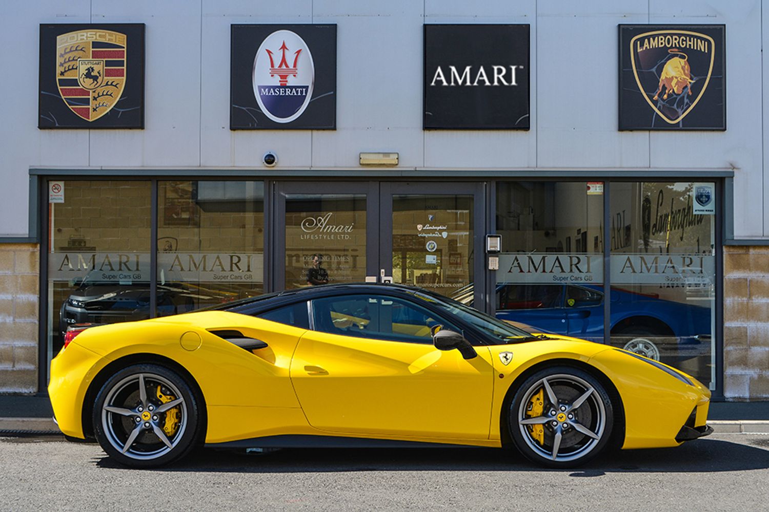 FERRARI 488 GTB Left Hand Drive