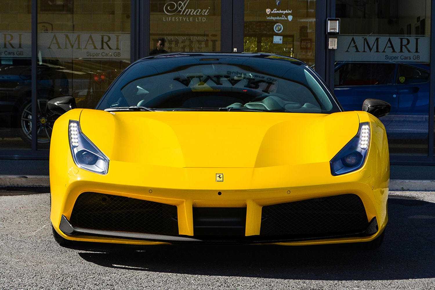 FERRARI 488 GTB Left Hand Drive