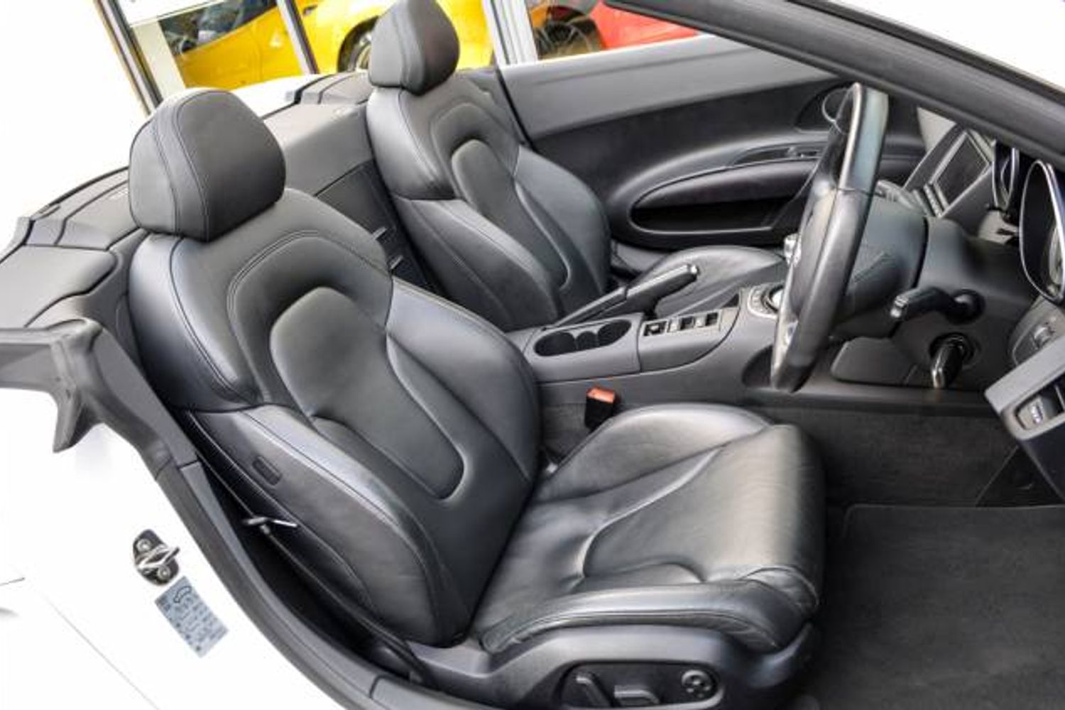 AUDI R8 SPYDER 4.2 FSI Quattro
