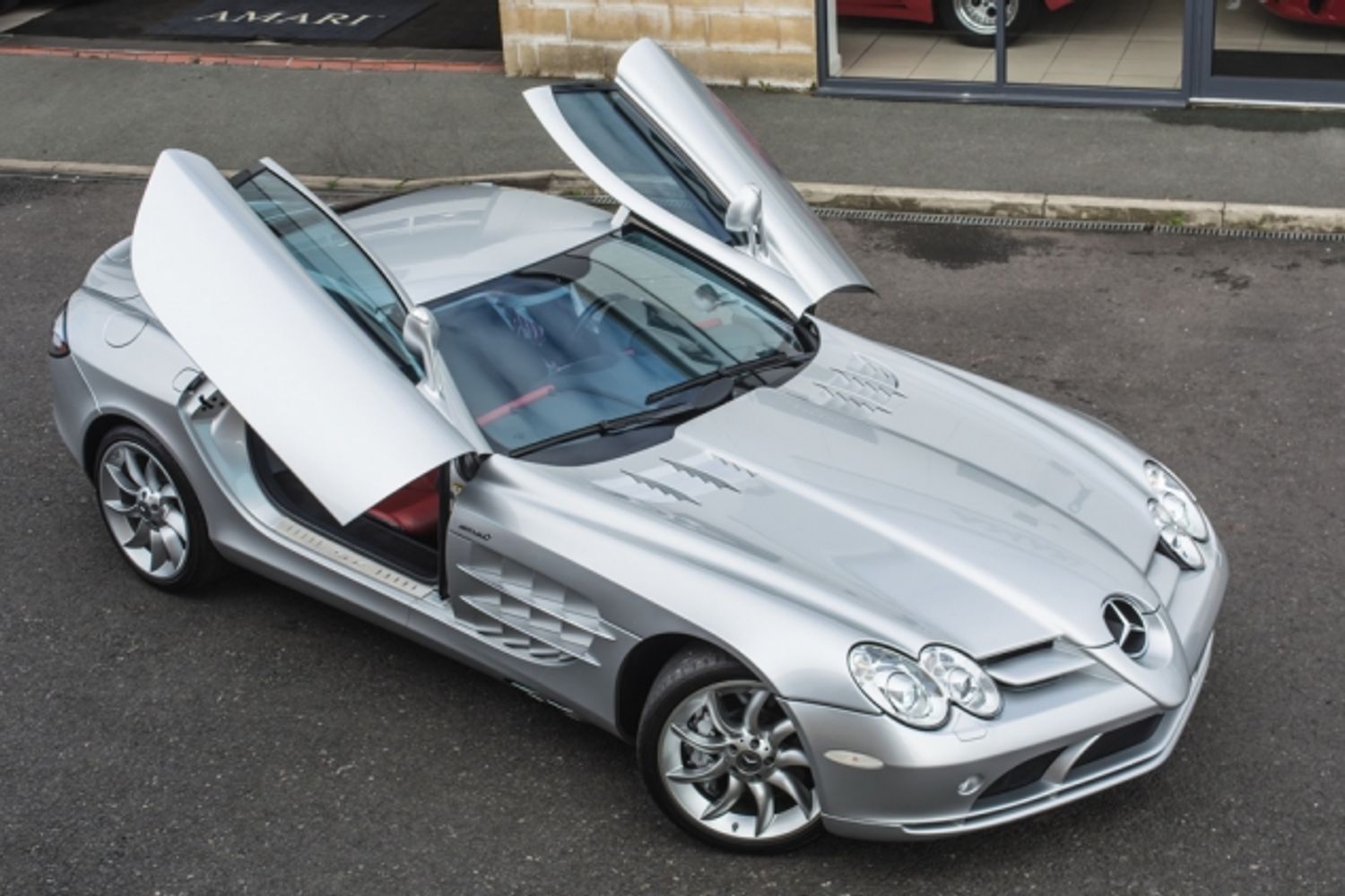 MERCEDES-BENZ SLR McLaren Left Hand Drive