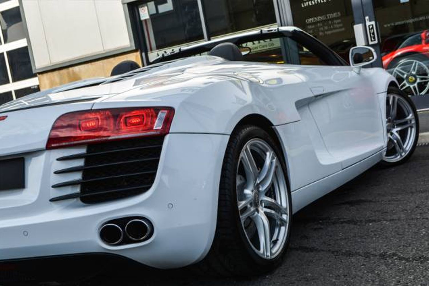 AUDI R8 SPYDER 4.2 FSI Quattro