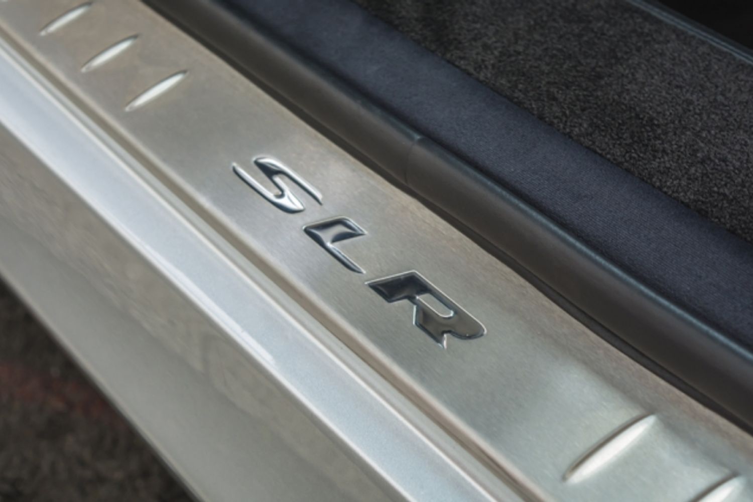 MERCEDES-BENZ SLR McLaren Left Hand Drive