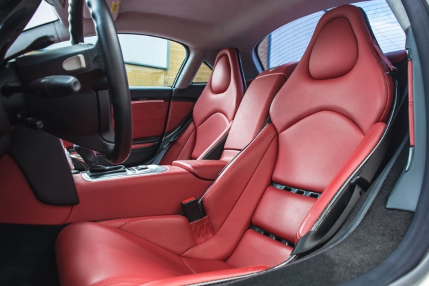 MERCEDES-BENZ SLR McLaren Left Hand Drive