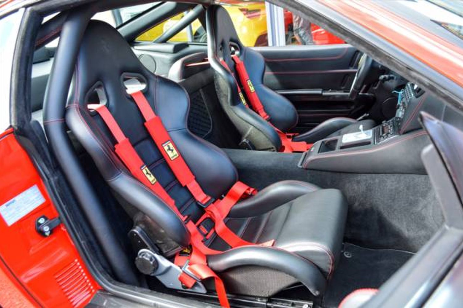 FERRARI 575M COUPE Maranello F1 Auto