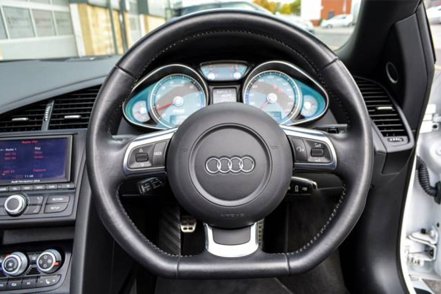 AUDI R8 SPYDER 4.2 FSI Quattro