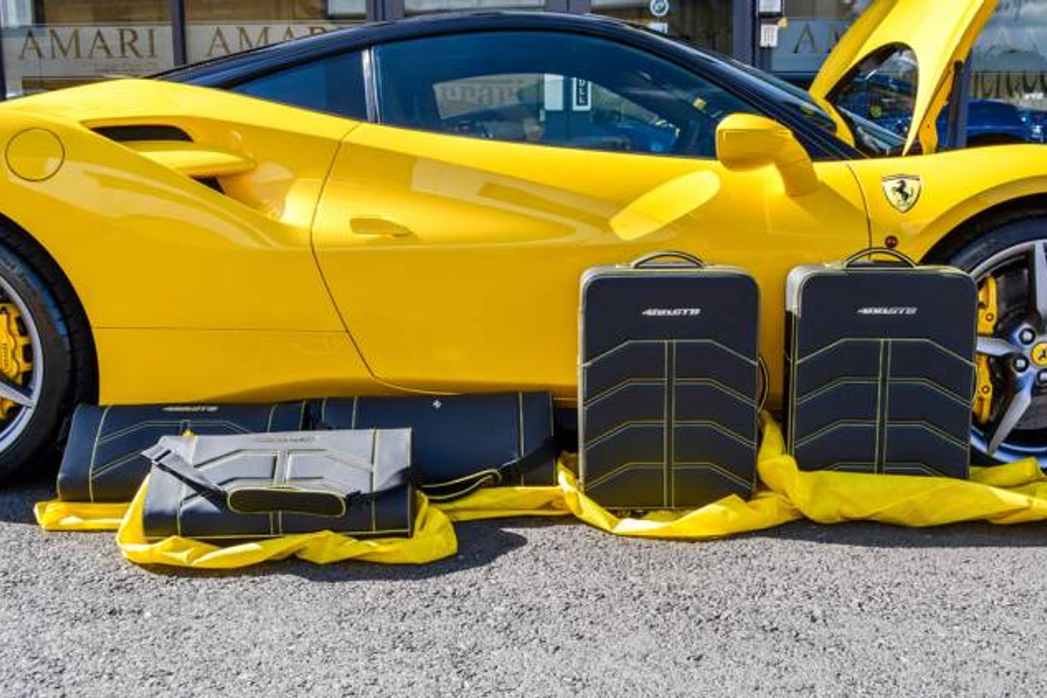 FERRARI 488 GTB Left Hand Drive