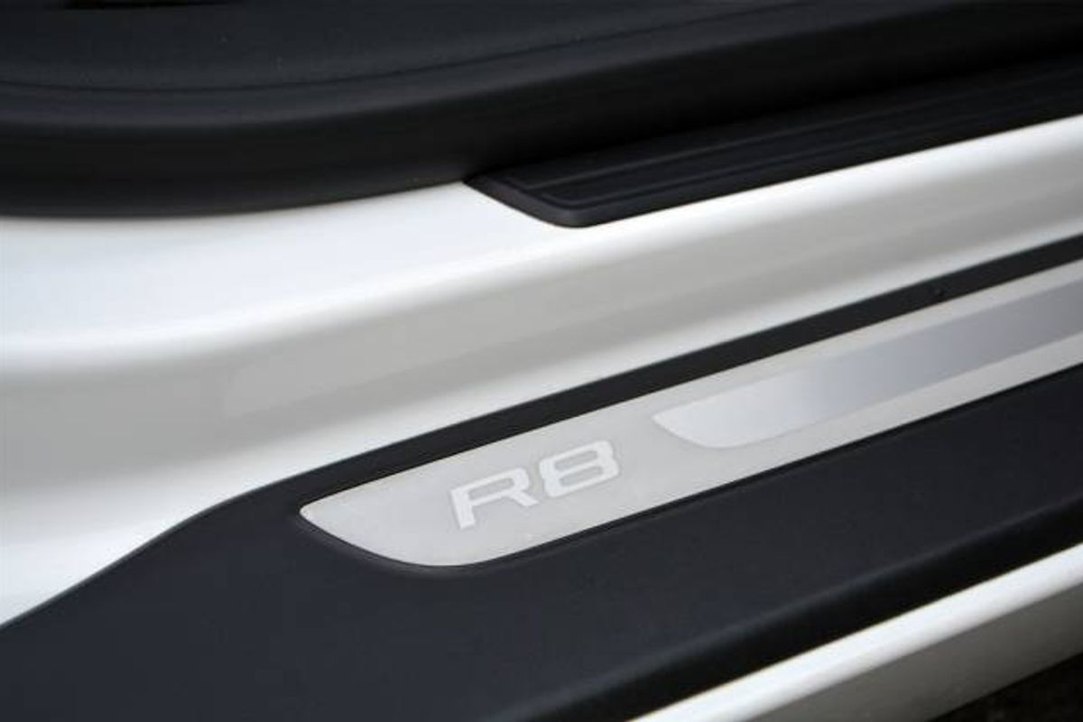 AUDI R8 SPYDER 4.2 FSI Quattro