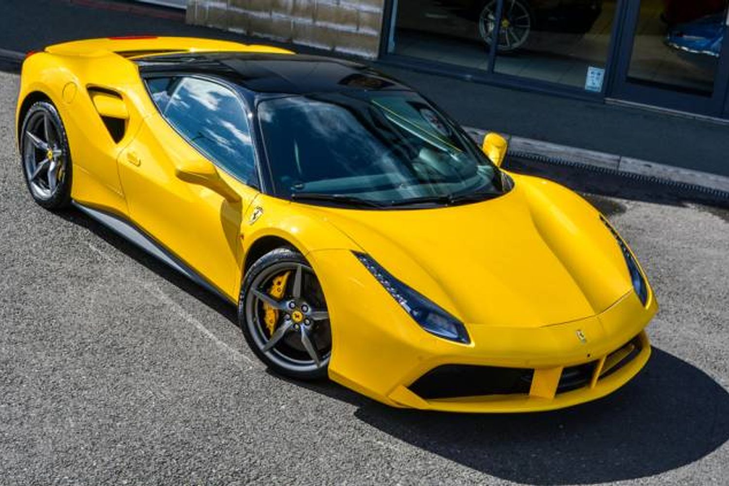 FERRARI 488 GTB Left Hand Drive