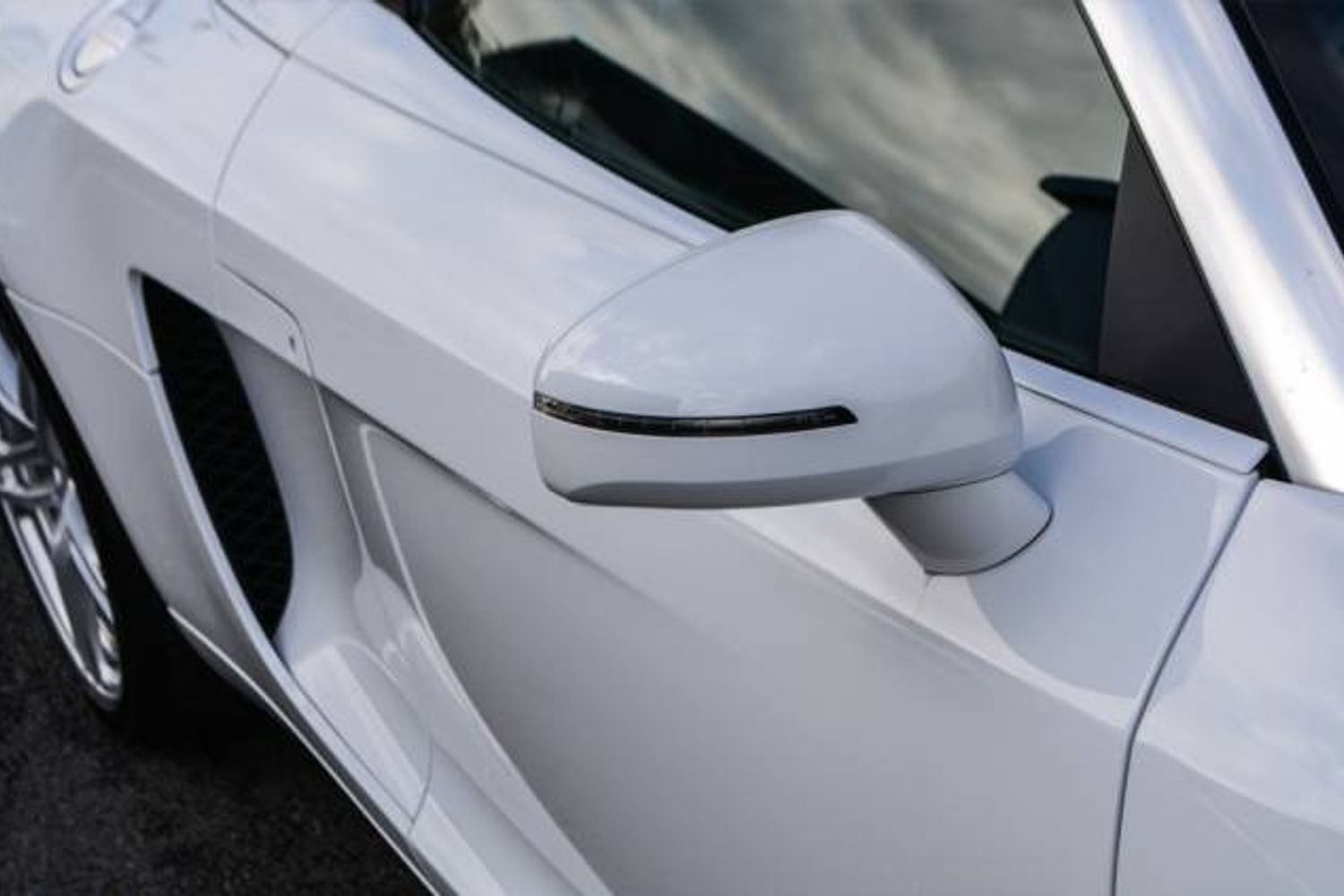 AUDI R8 SPYDER 4.2 FSI Quattro