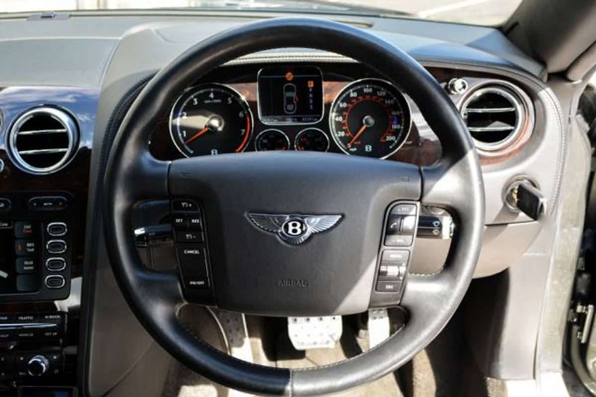 BENTLEY CONTINENTAL GT COUPE 6.0 W12 Auto
