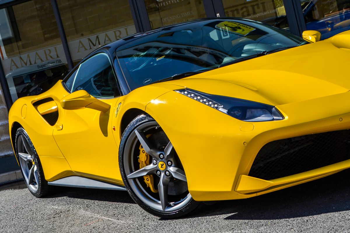 FERRARI 488 GTB Left Hand Drive