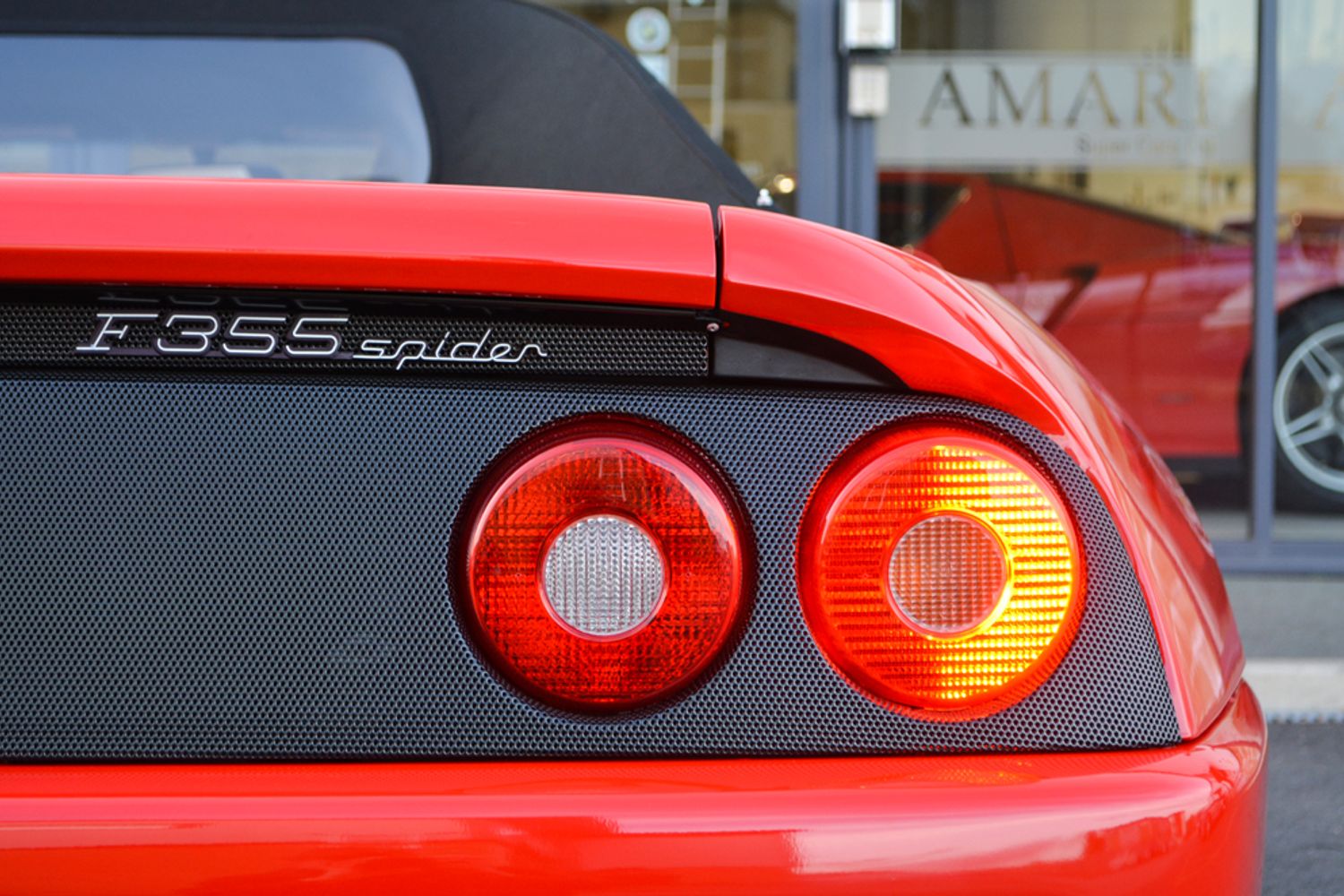 FERRARI F355 CONVERTIBLE Spider