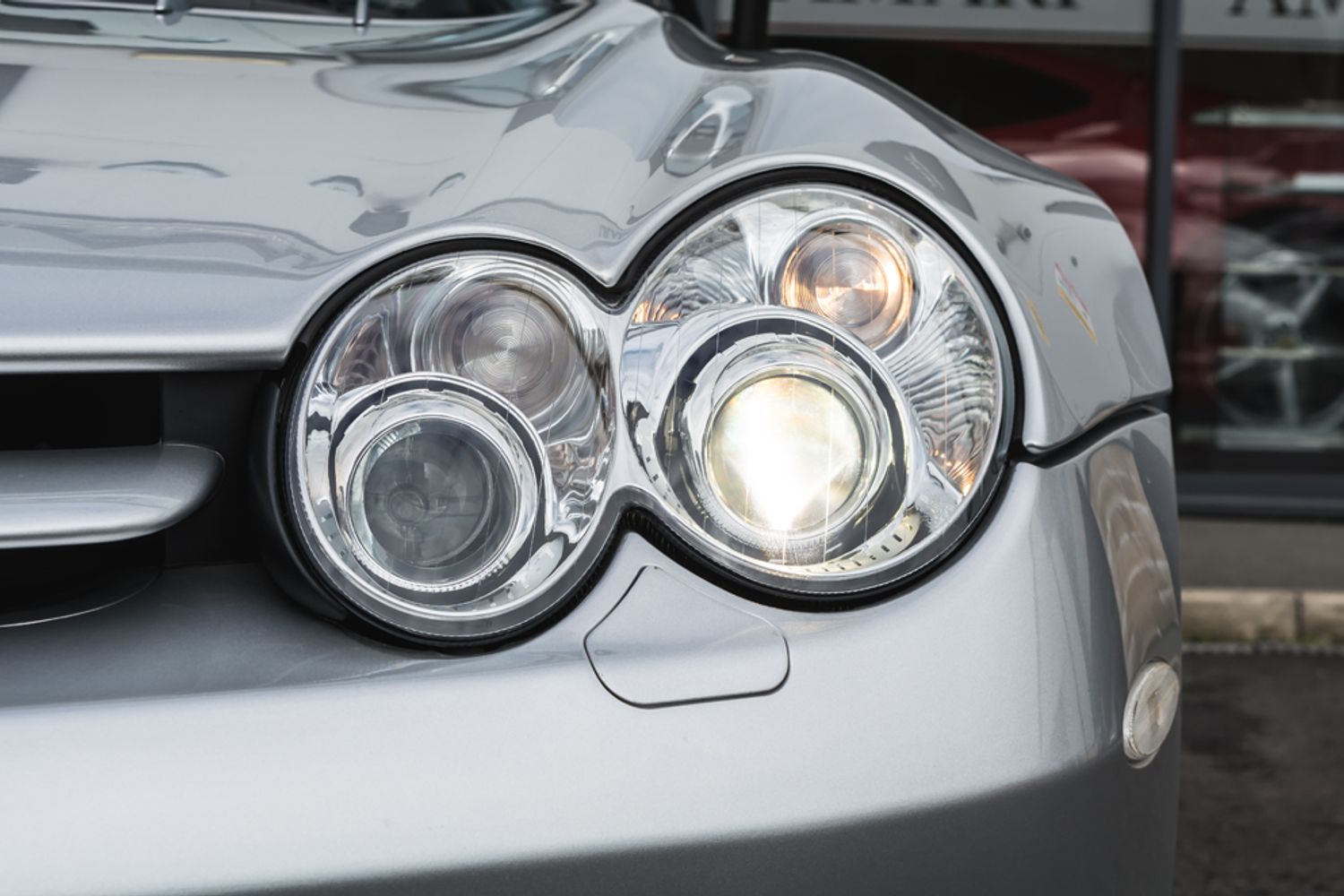 MERCEDES-BENZ SLR McLaren Left Hand Drive