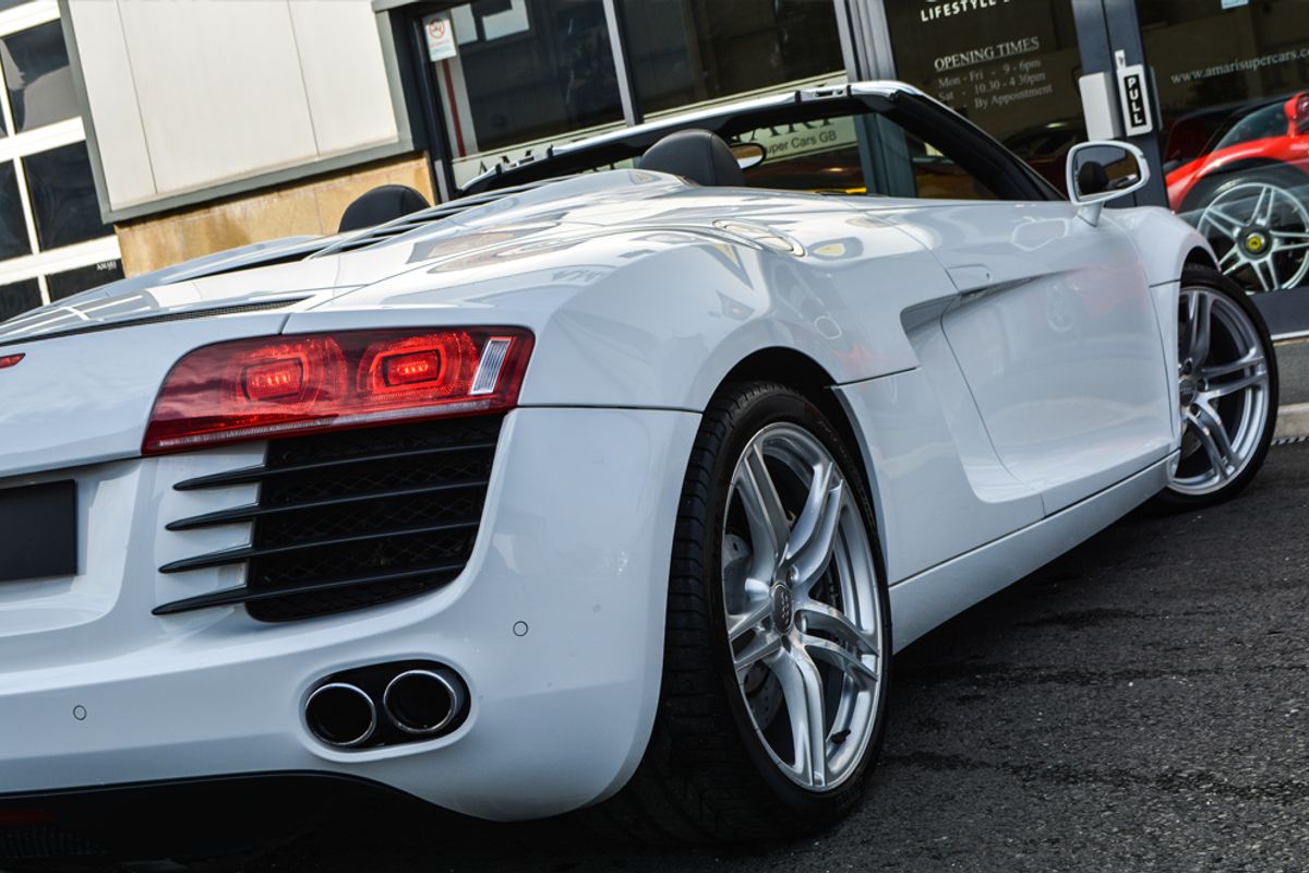 AUDI R8 SPYDER 4.2 FSI Quattro