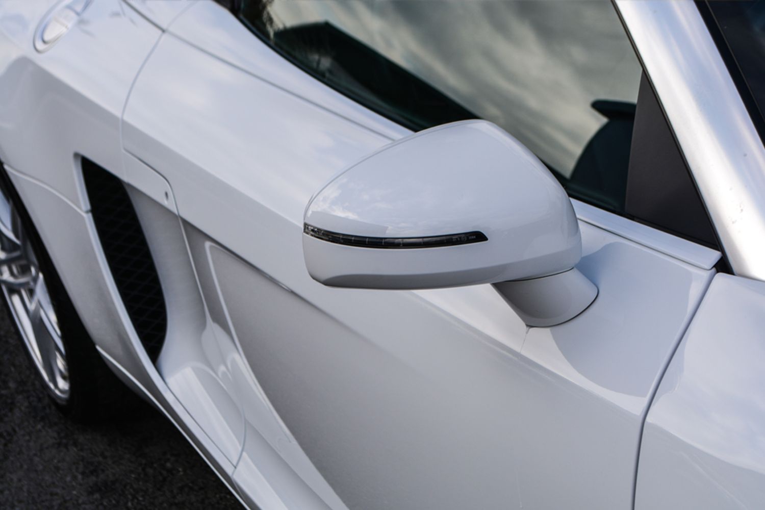AUDI R8 SPYDER 4.2 FSI Quattro