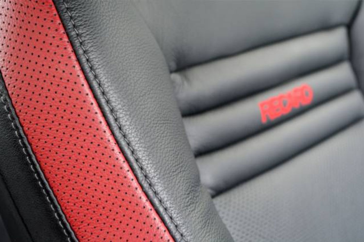 NISSAN GT-R COUPE 3.8 [530] Auto