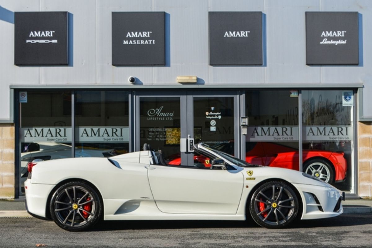 FERRARI Scuderia Spider 16M One of 499 Spider 16M