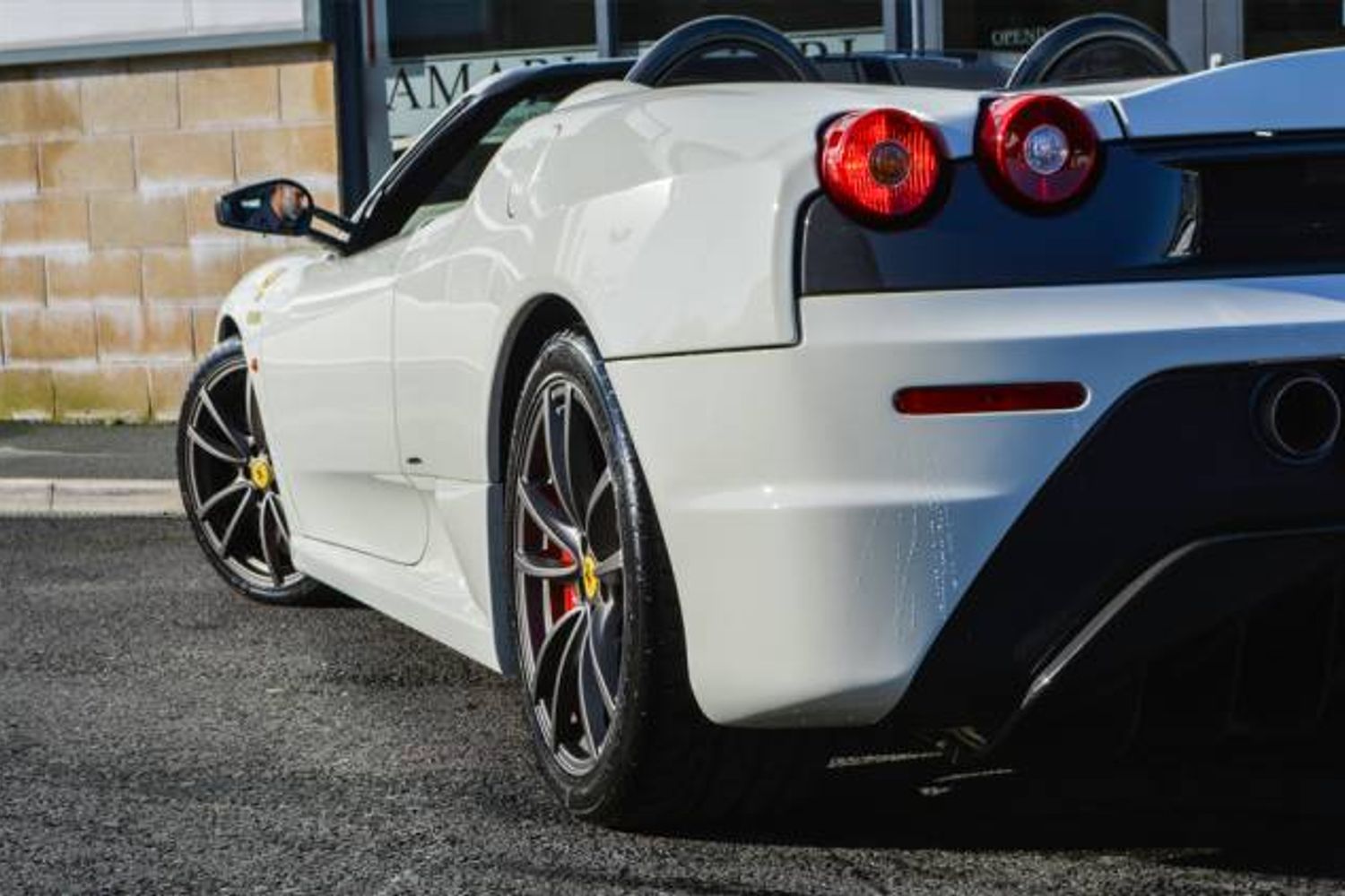 FERRARI Scuderia Spider 16M One of 499 Spider 16M