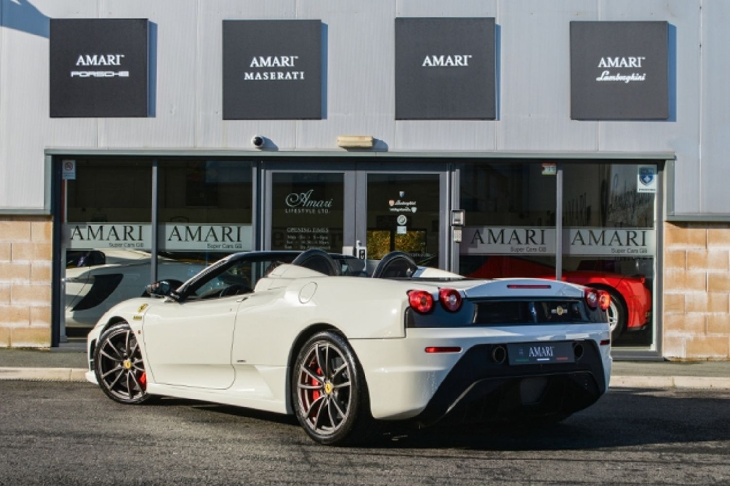 FERRARI Scuderia Spider 16M One of 499 Spider 16M