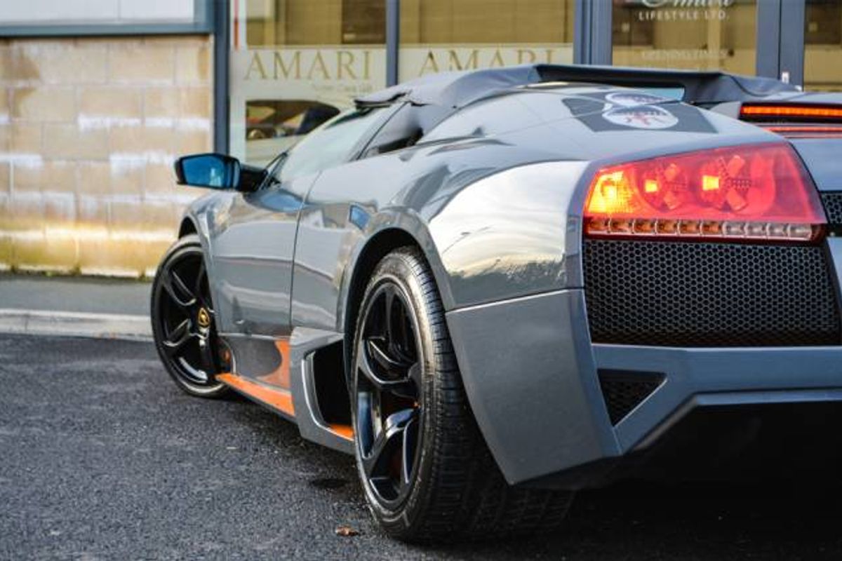 LAMBORGHINI Murcielago Roadster LP 650-4 E-Gear