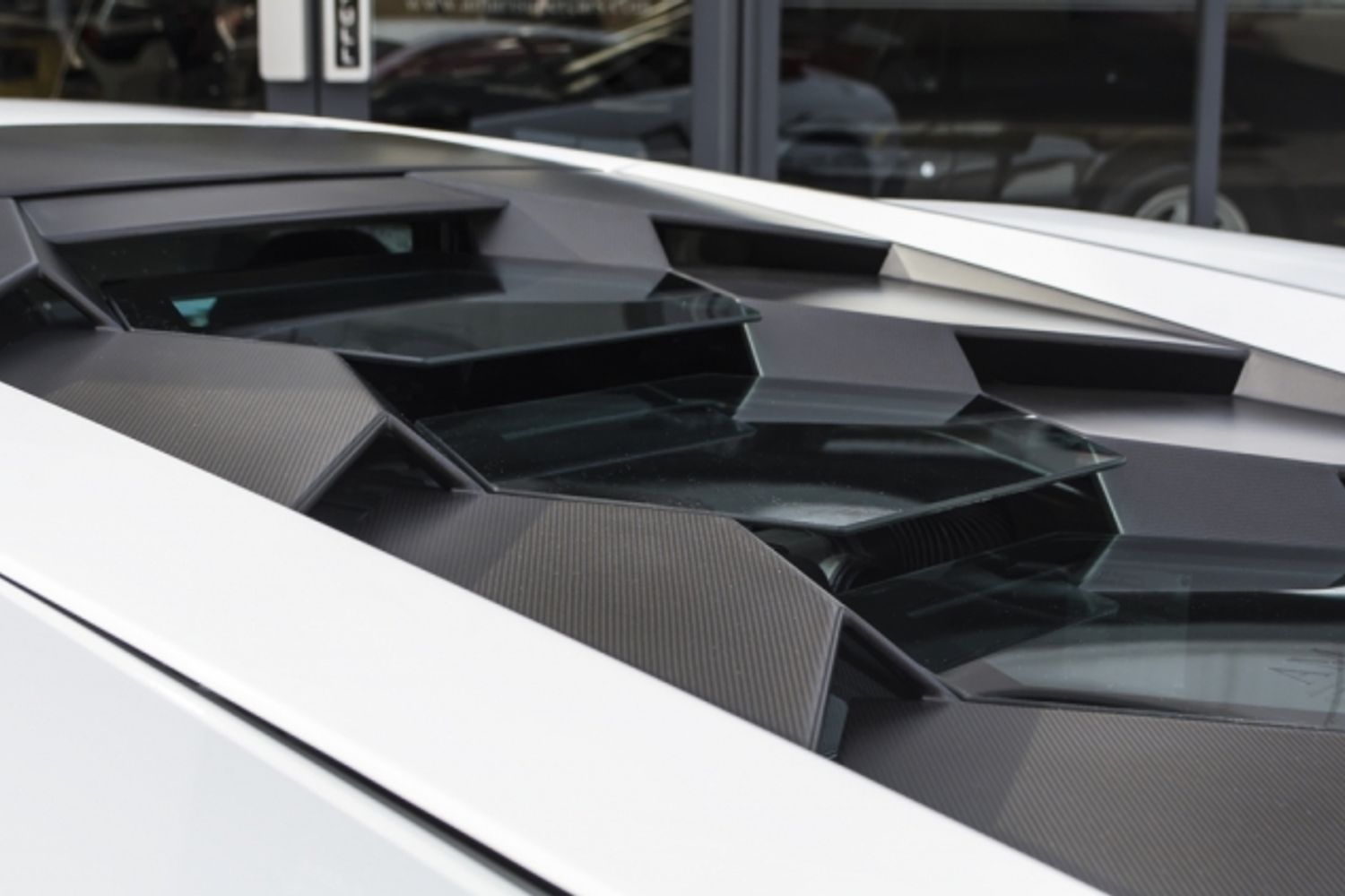 LAMBORGHINI Murcielago LP670-4 SV Superveloce
