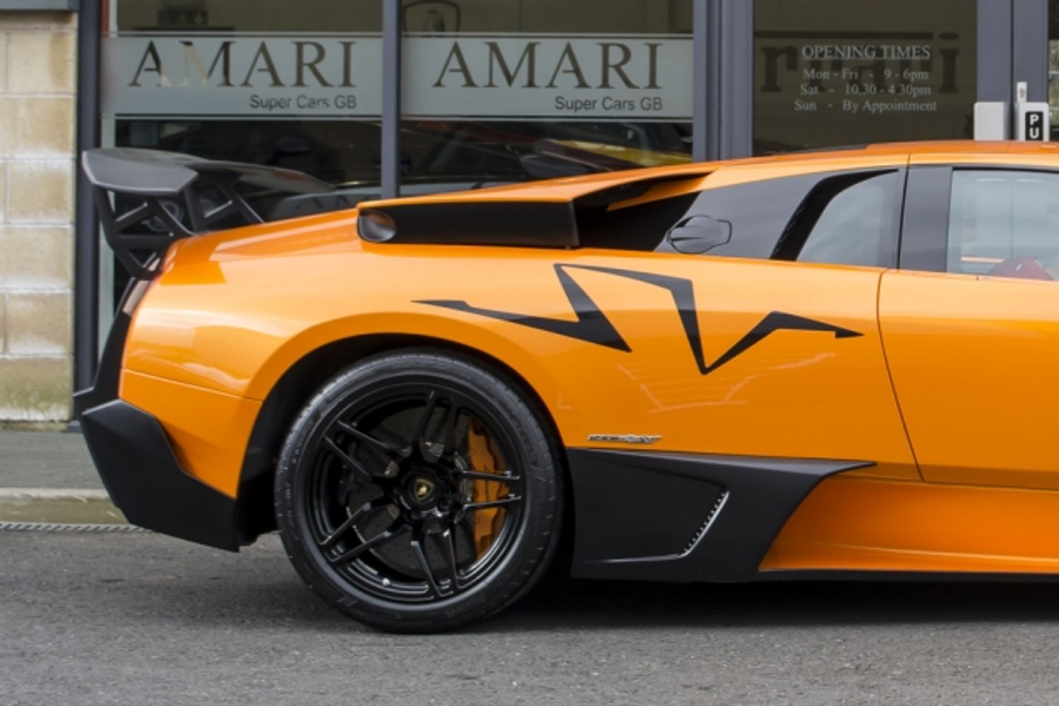 LAMBORGHINI Murcielago LP670-4 SV Superveloce