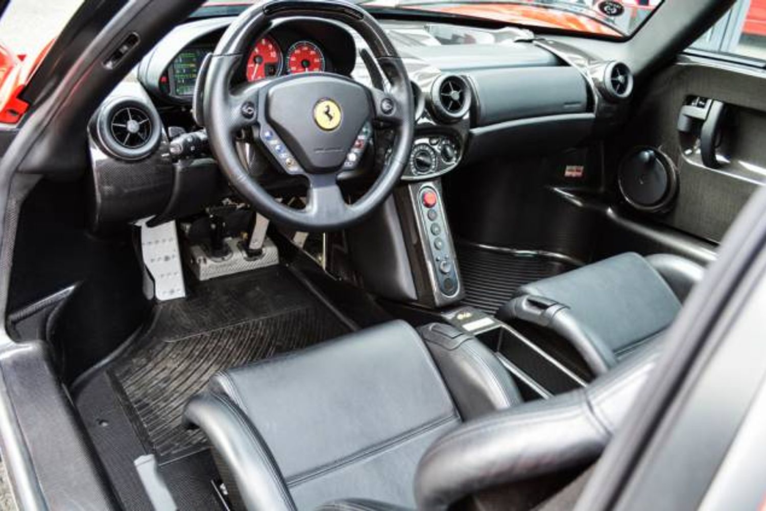 FERRARI Enzo Coupe