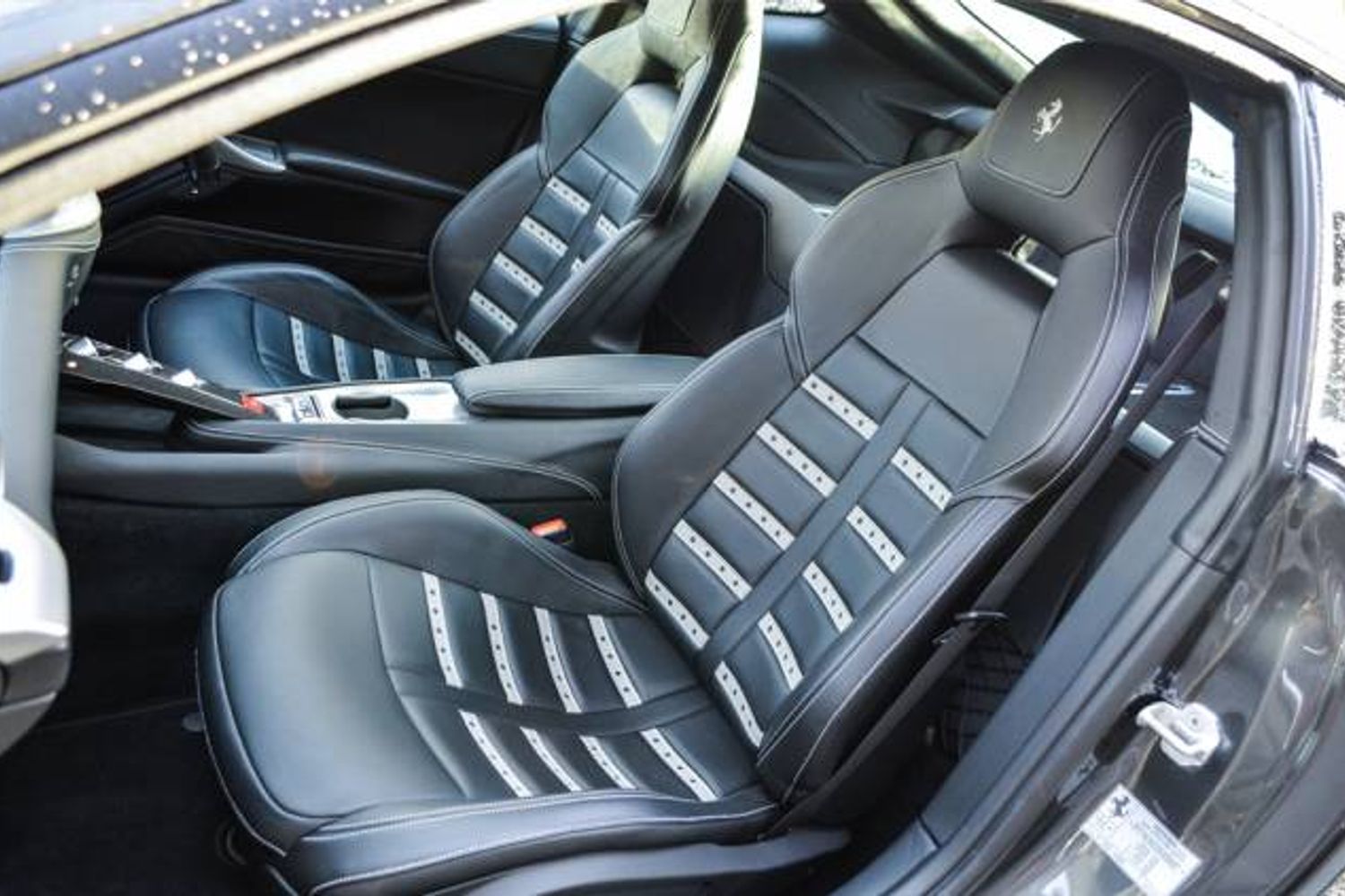 FERRARI F12 BERLINETTA COUPE 2dr Auto