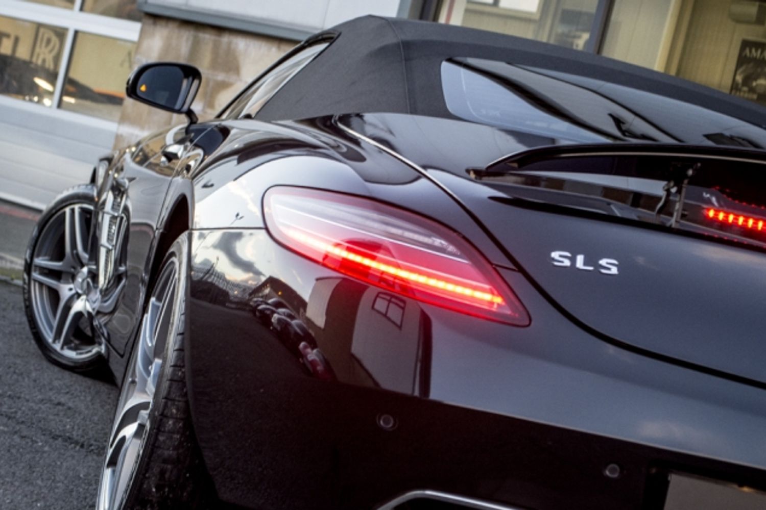 MERCEDES-BENZ SLS AMG ROADSTER SLS 63 Auto