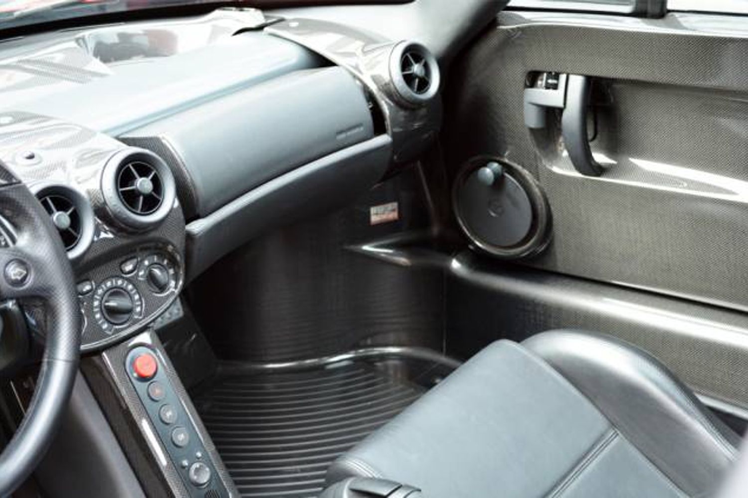 FERRARI Enzo Coupe