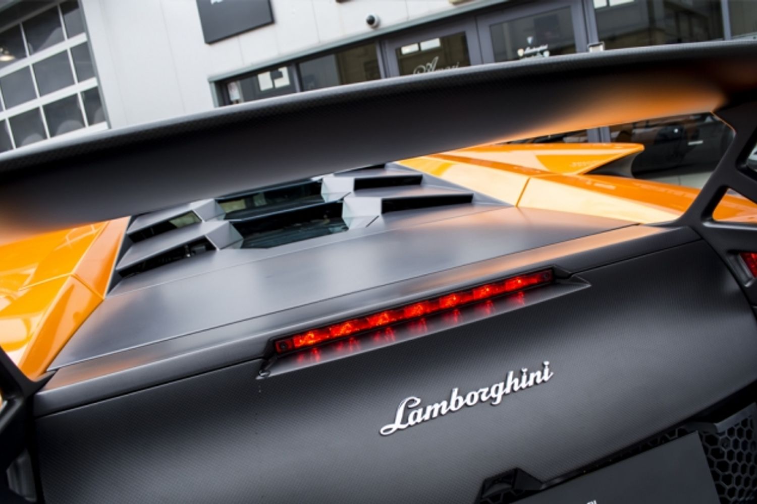 LAMBORGHINI Murcielago LP670-4 SV Superveloce