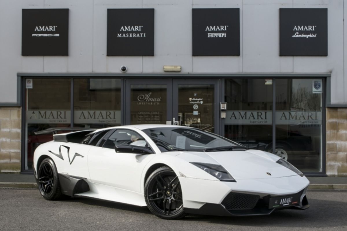 LAMBORGHINI Murcielago LP670-4 SV Superveloce