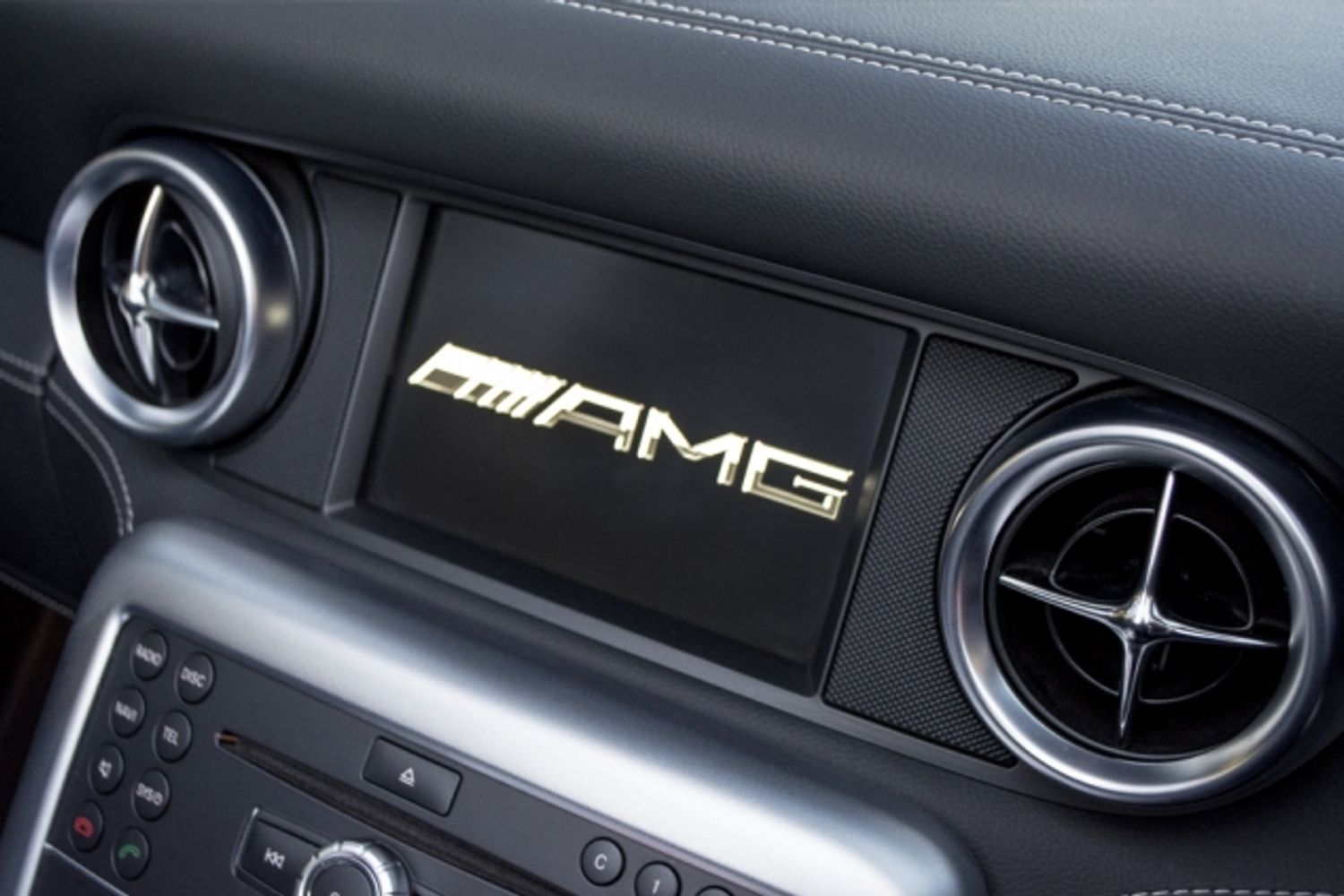 MERCEDES-BENZ SLS AMG ROADSTER SLS 63 Auto