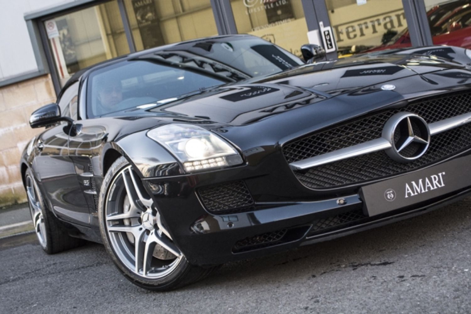 MERCEDES-BENZ SLS AMG ROADSTER SLS 63 Auto