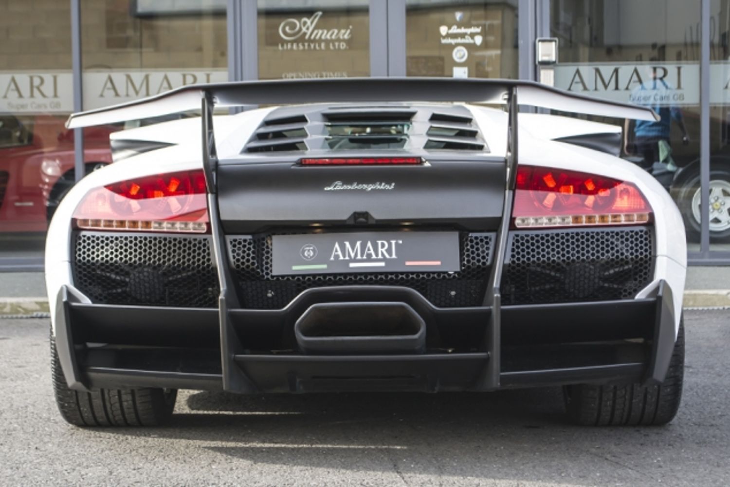 LAMBORGHINI Murcielago LP670-4 SV Superveloce