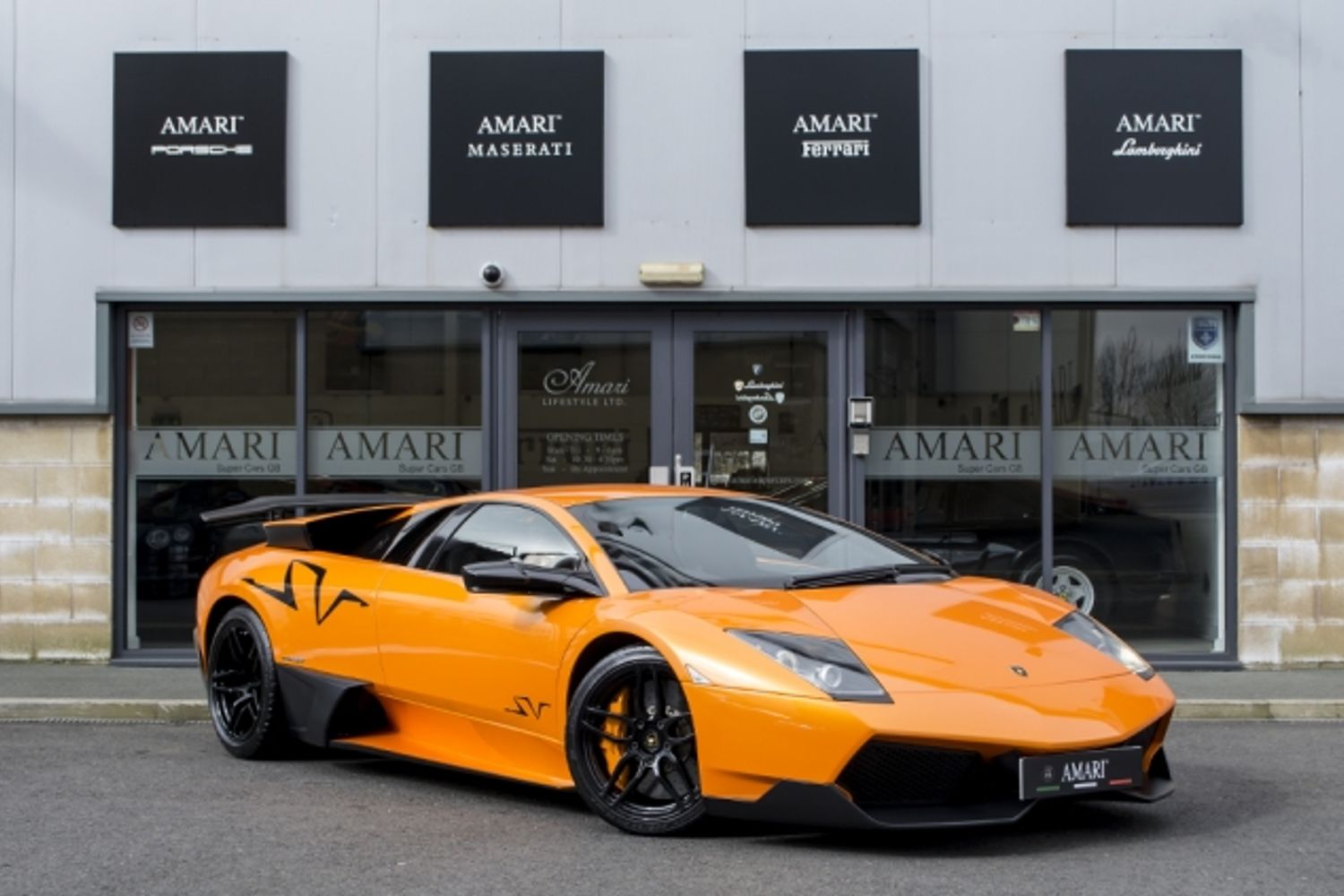 LAMBORGHINI Murcielago LP670-4 SV Superveloce