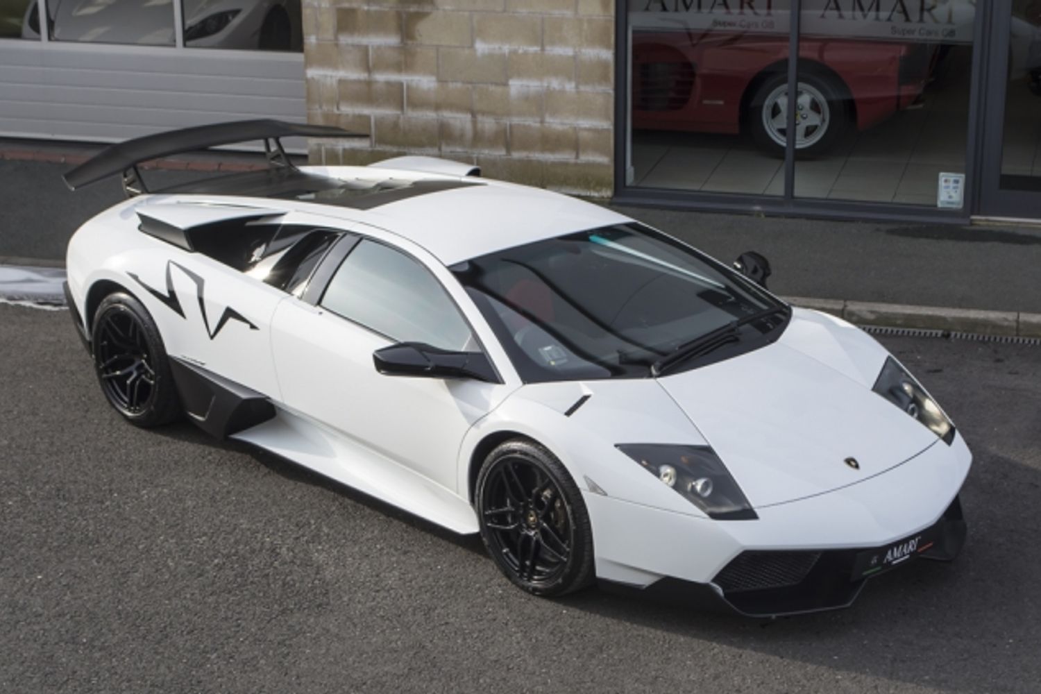 LAMBORGHINI Murcielago LP670-4 SV Superveloce