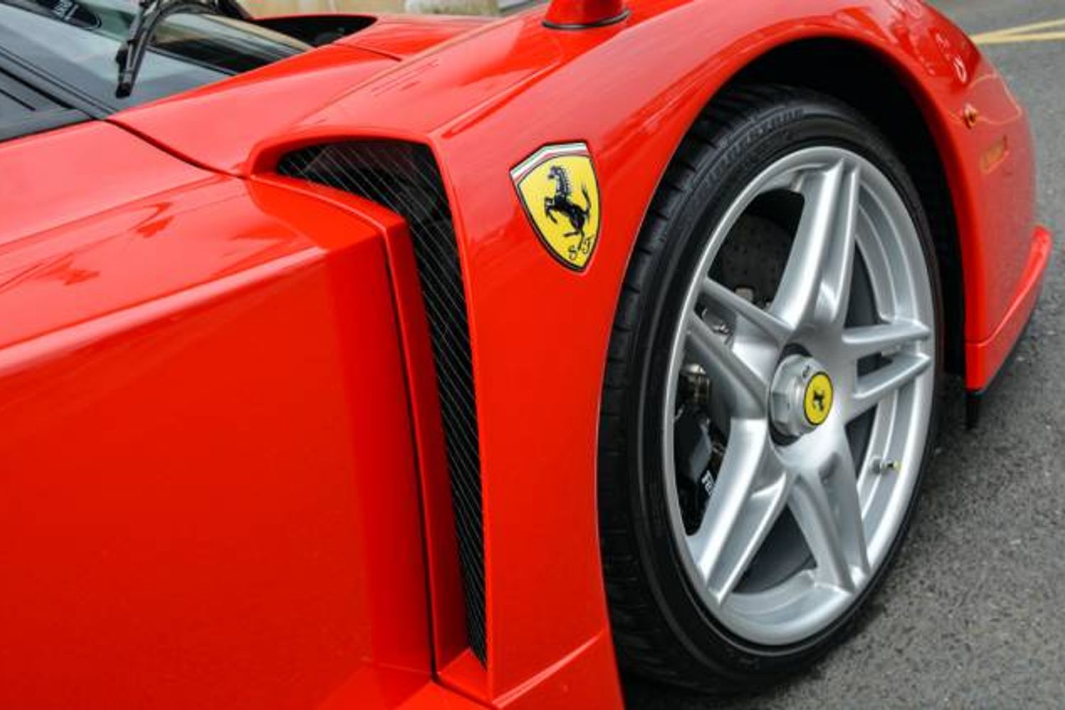 FERRARI Enzo Coupe