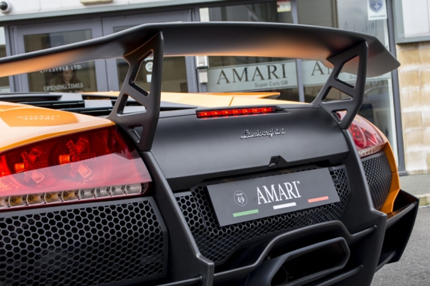 LAMBORGHINI Murcielago LP670-4 SV Superveloce