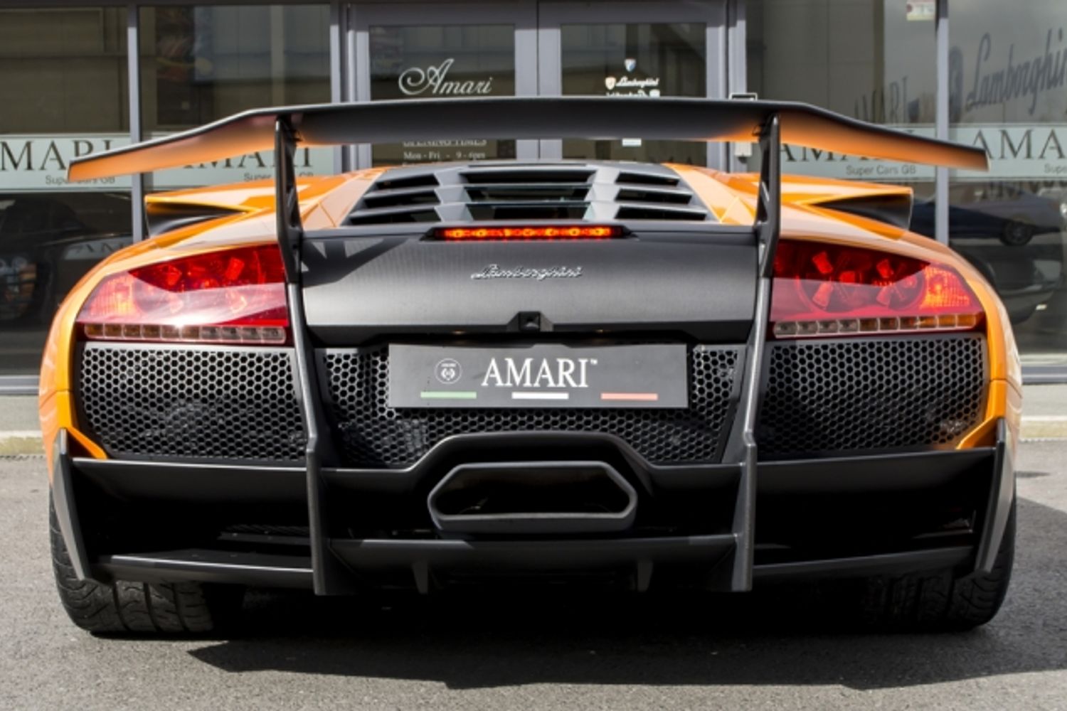 LAMBORGHINI Murcielago LP670-4 SV Superveloce