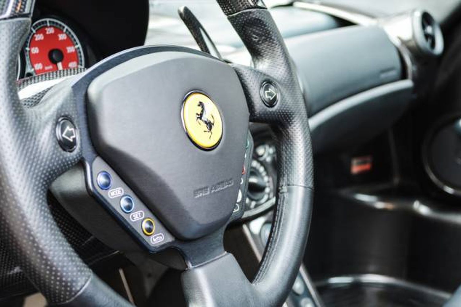 FERRARI Enzo Coupe