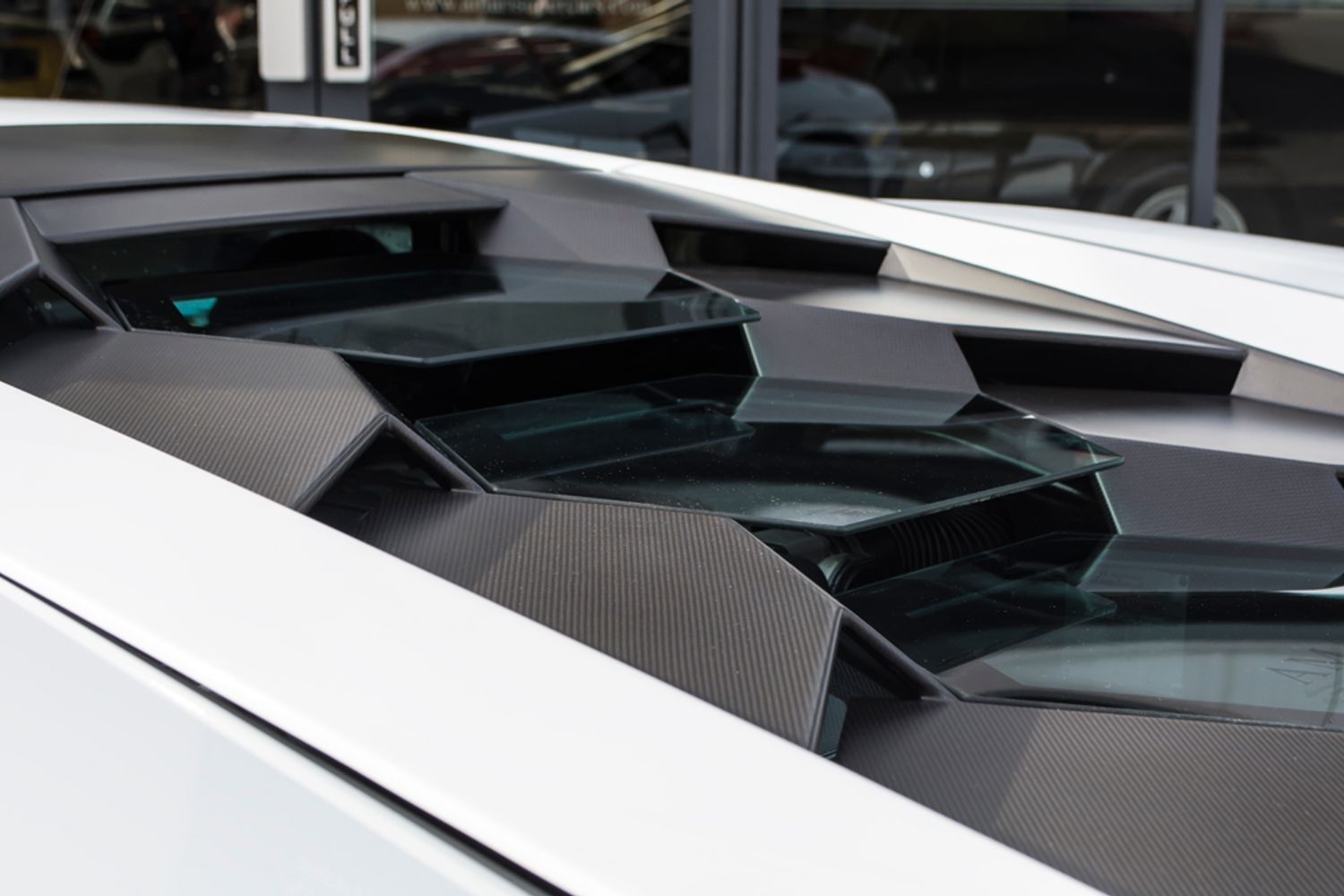 LAMBORGHINI Murcielago LP670-4 SV Superveloce