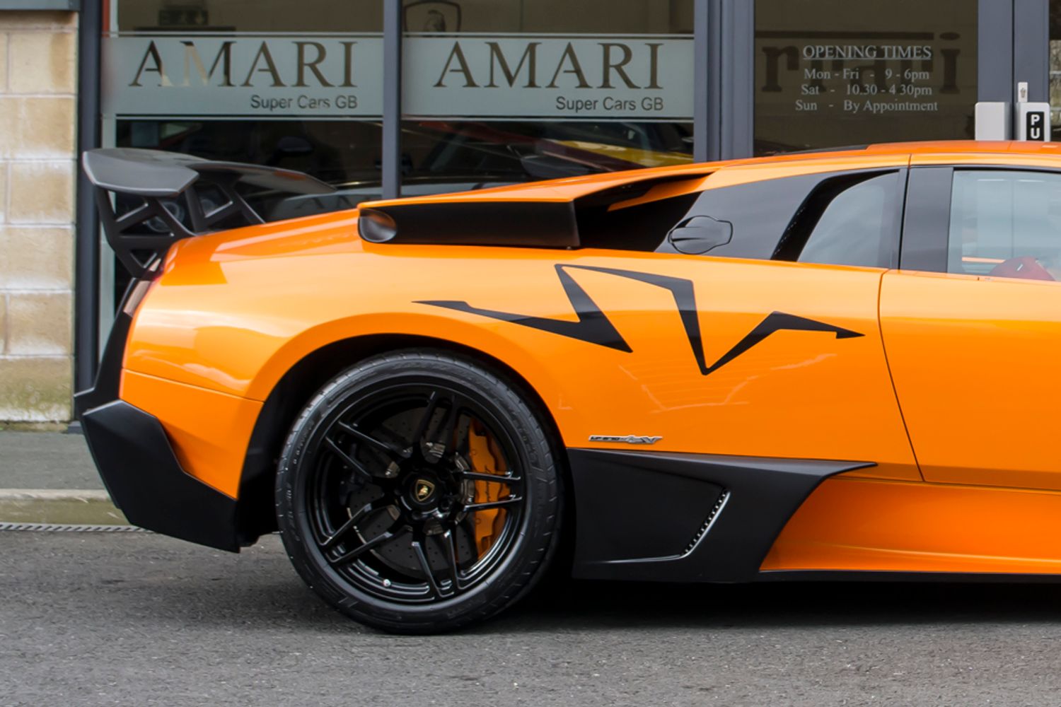 LAMBORGHINI Murcielago LP670-4 SV Superveloce