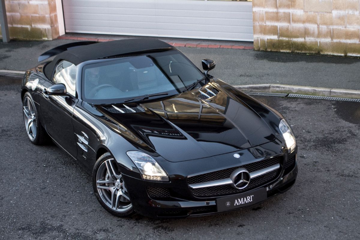 MERCEDES-BENZ SLS AMG ROADSTER SLS 63 Auto