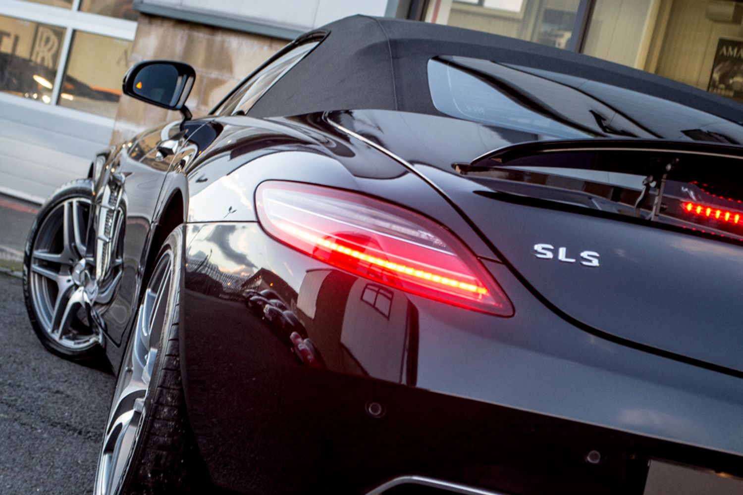 MERCEDES-BENZ SLS AMG ROADSTER SLS 63 Auto
