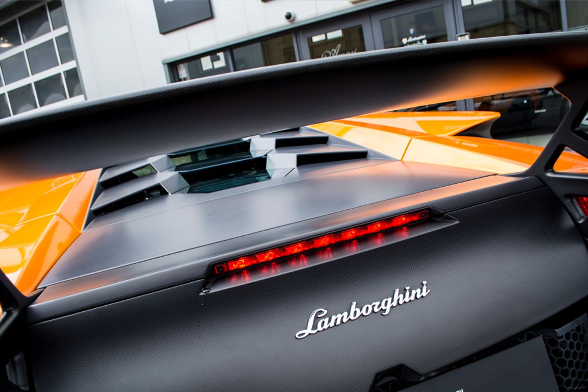 LAMBORGHINI Murcielago LP670-4 SV Superveloce