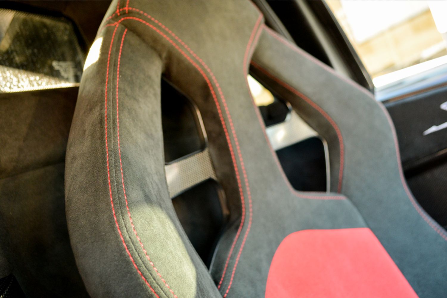 LAMBORGHINI Murcielago LP670-4 SV Superveloce