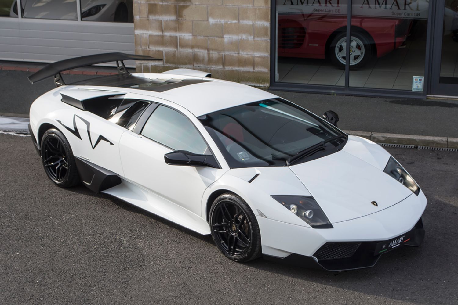 LAMBORGHINI Murcielago LP670-4 SV Superveloce